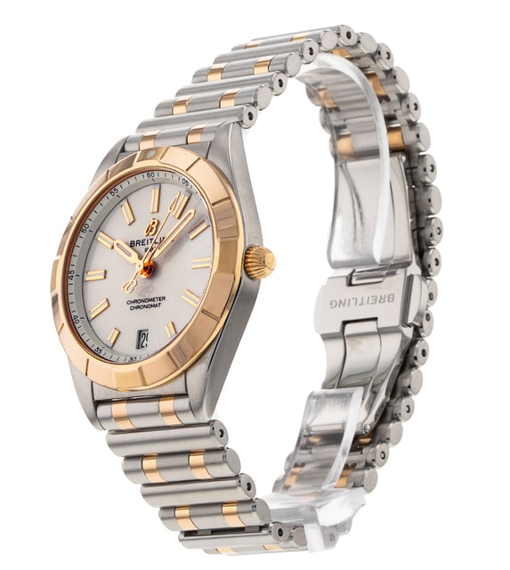 Breitling Chronomat 32 U77310 Image 2